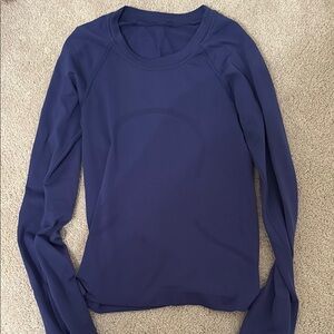 Lululemon long sleeve swiftly! Size 0